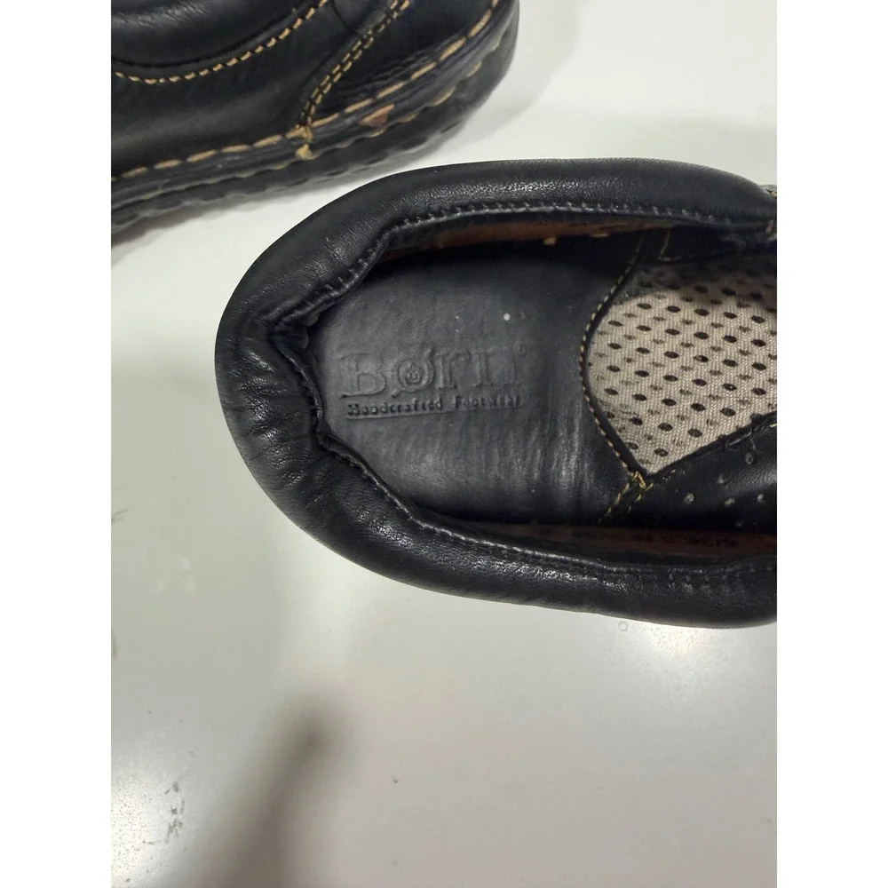 Born Handcrafted Black Leather Slip On Loafers W3642‎ Womens 6 Comfort Shoes